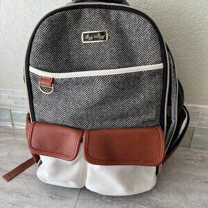 Itzy Ritzy backpack Diaper bag Large